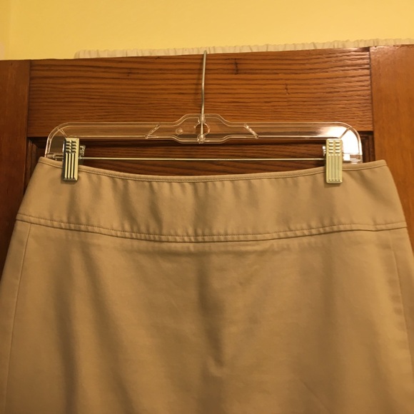 GAP Pencil Skirt - Picture 3 of 6